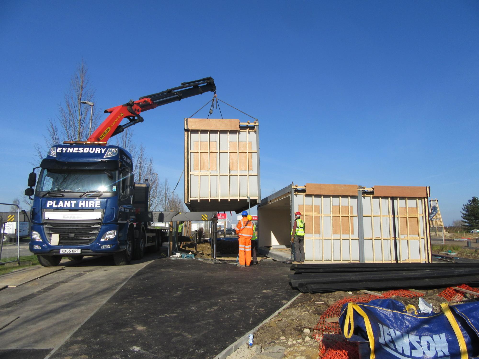 Assembly of Modular community shop